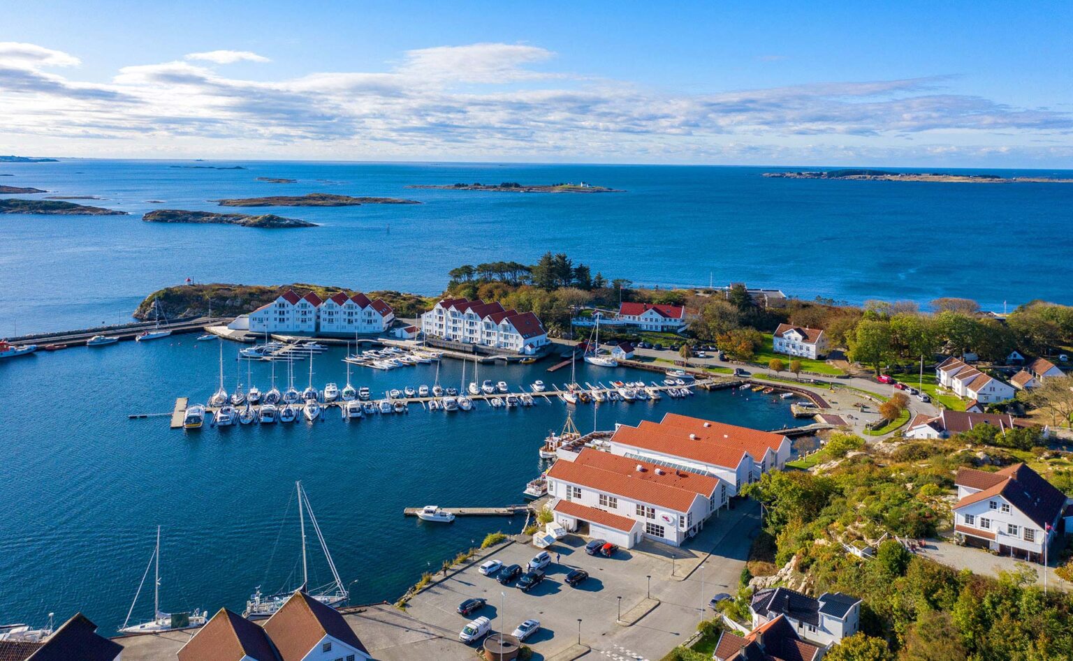 hummeren-hotell-drone